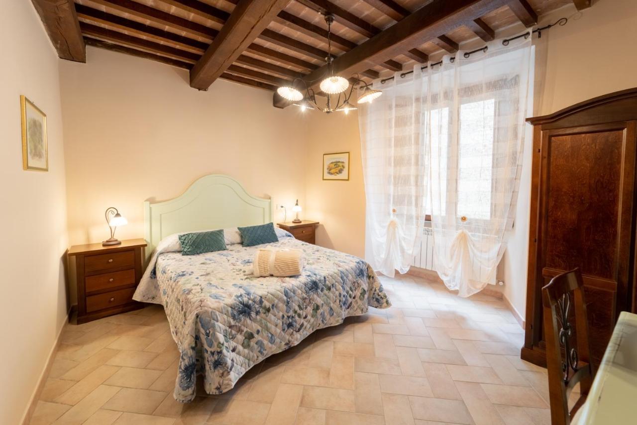 גואלדו טאדינו Albergo La Loggia Di San Martino מראה חיצוני תמונה