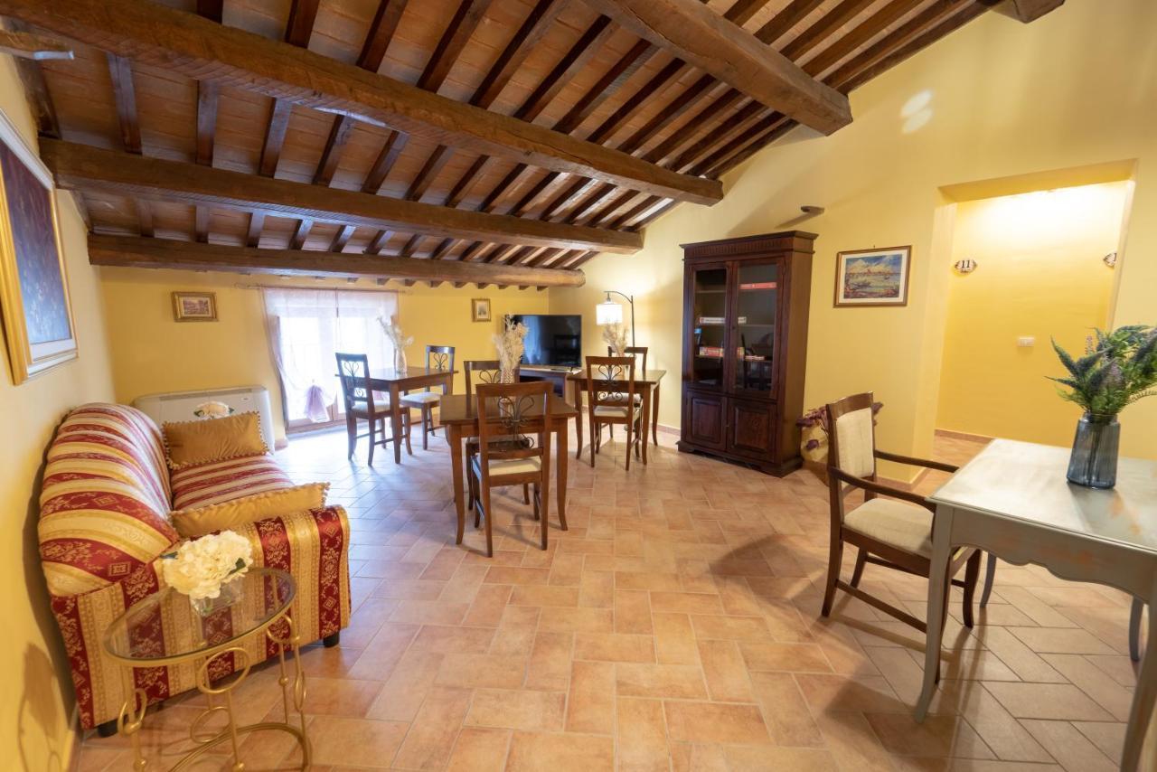 גואלדו טאדינו Albergo La Loggia Di San Martino מראה חיצוני תמונה