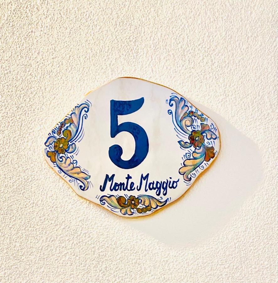 גואלדו טאדינו Albergo La Loggia Di San Martino מראה חיצוני תמונה
